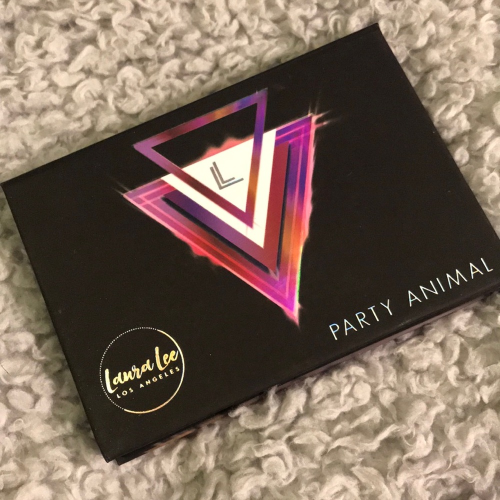 Laura Lee Party Animal Pallet